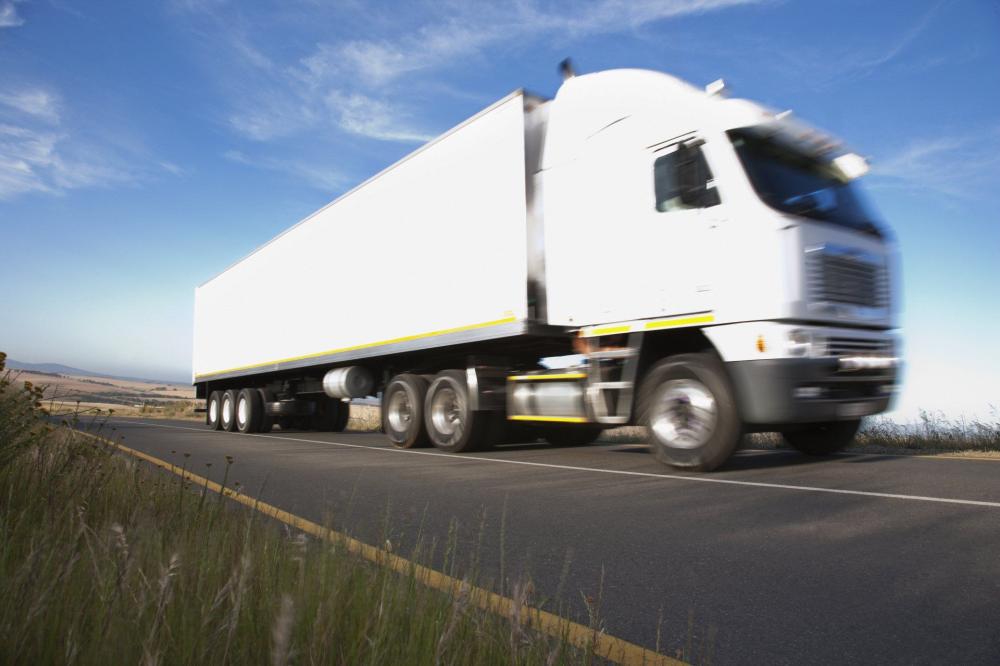 Transporteur routier près de Cesson